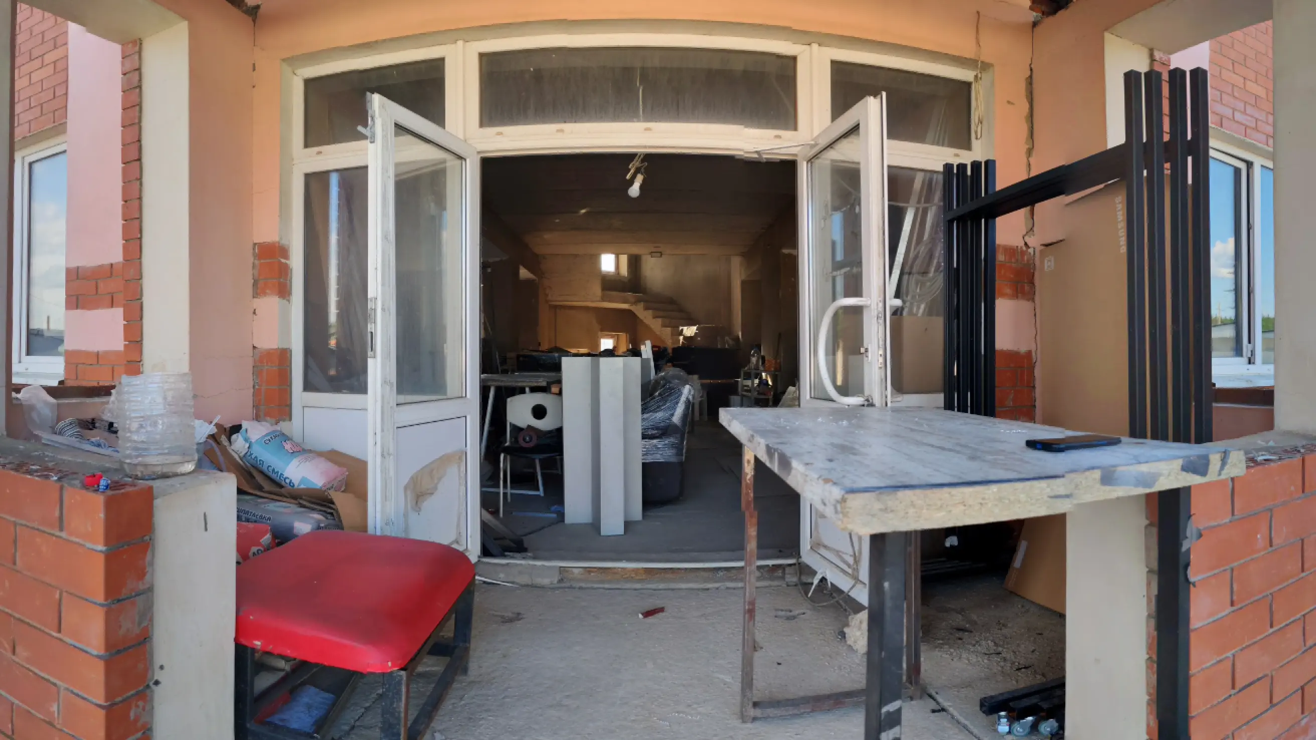 Вход в помещение